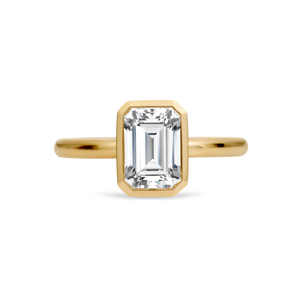 Lab Grown Bezel Set Emerald Solitaire Ring 2ct - Yellow Gold