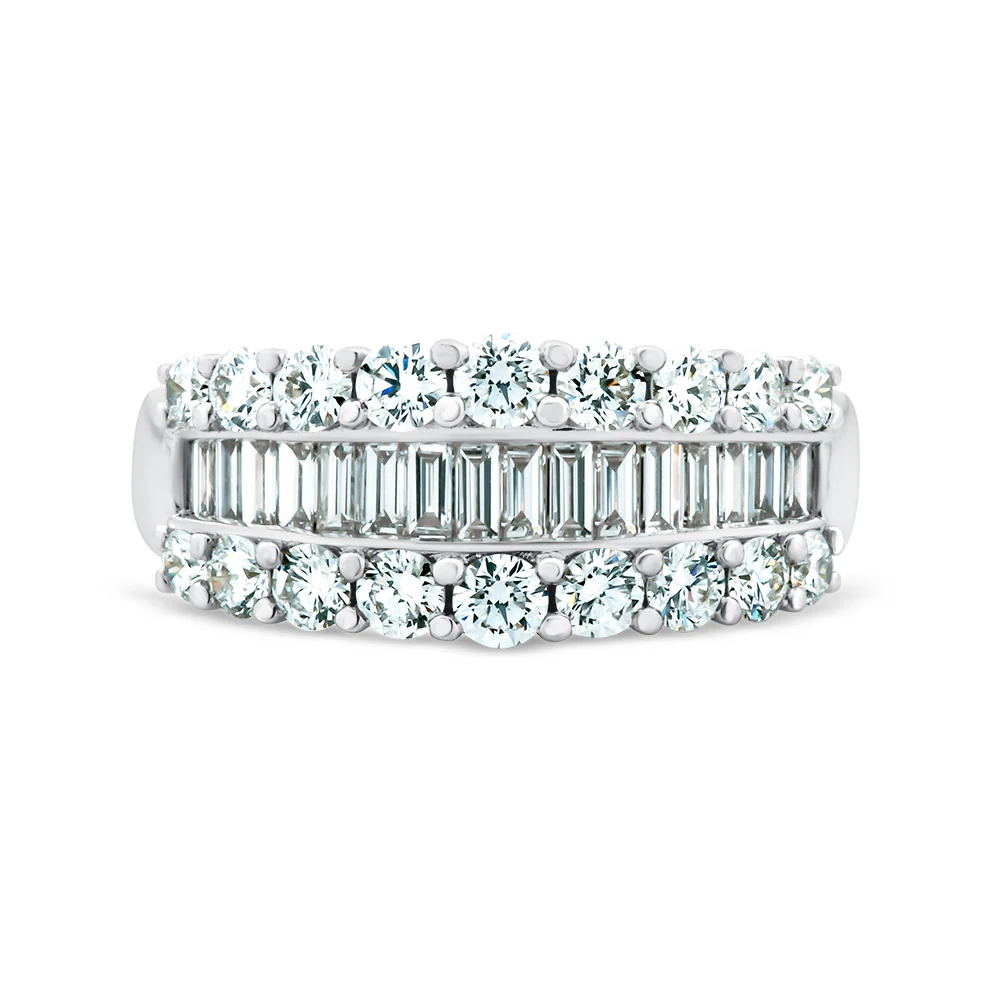 Brilliant & Baguette Diamond Ring