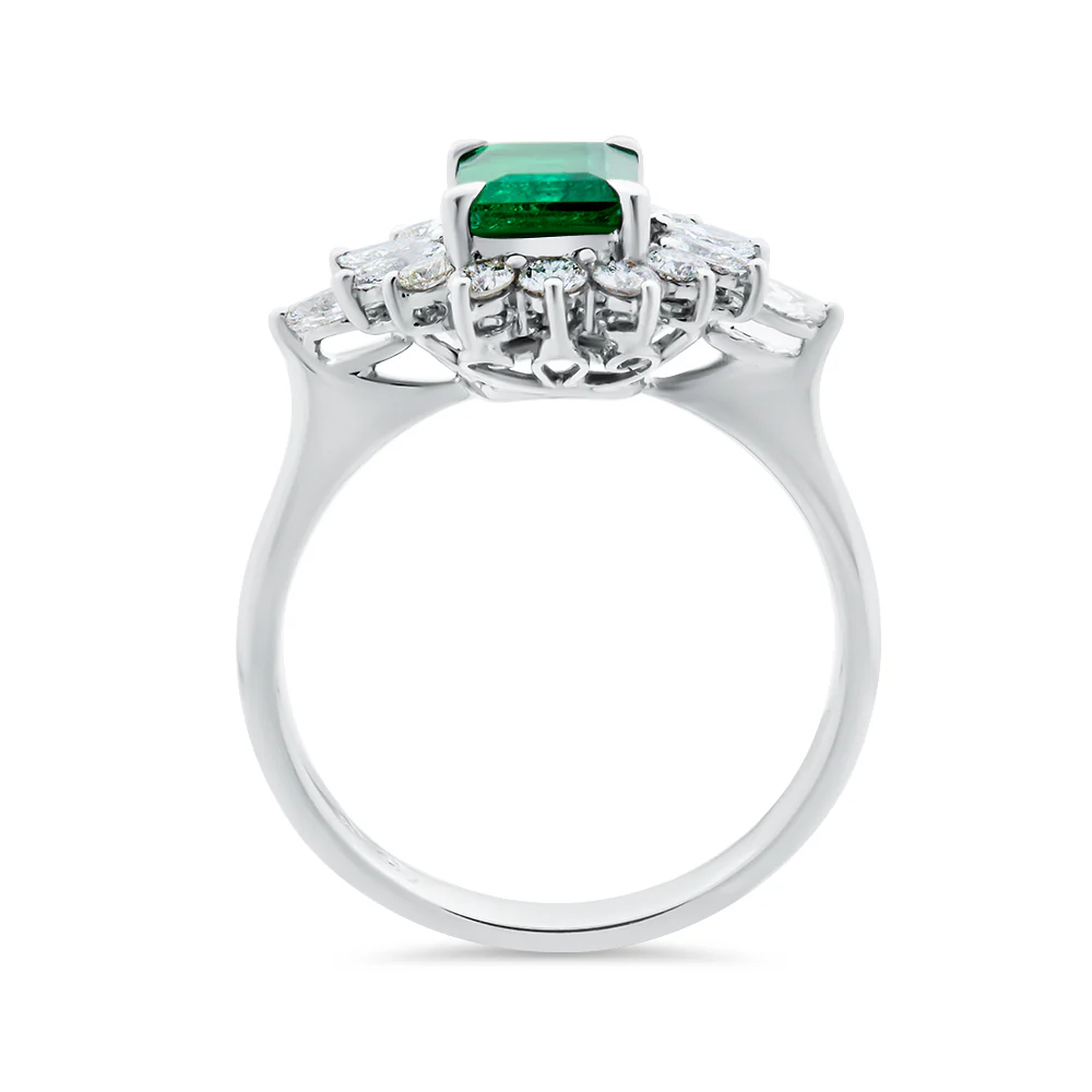 Emerald & Diamond Ring - Image 2