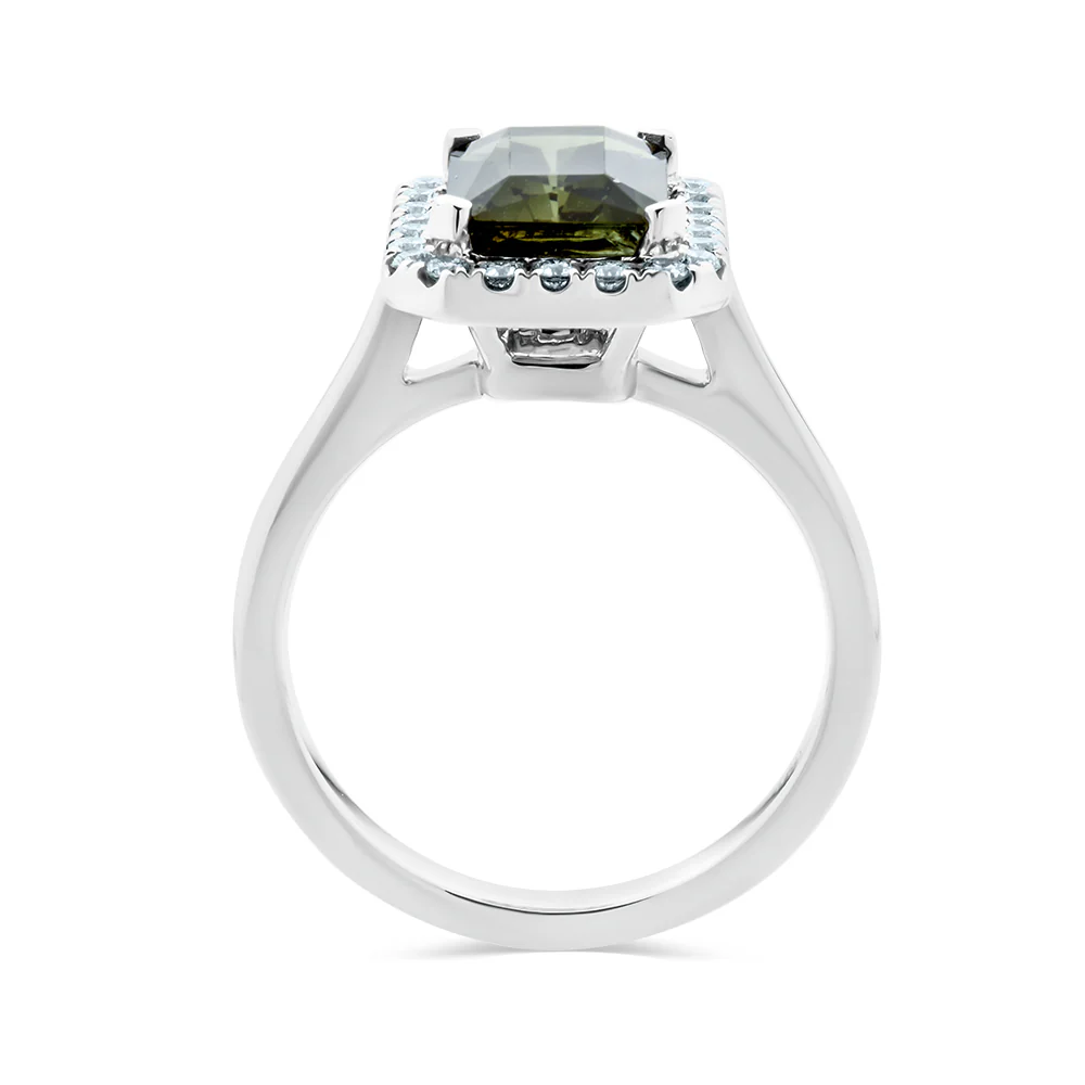 Green Tourmaline & Diamond Ring - Image 2