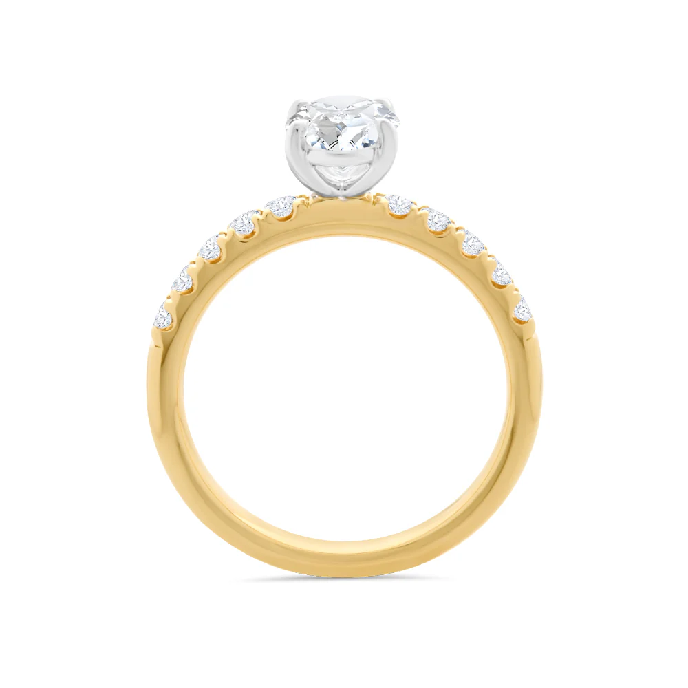 Oval Soliaitre Lab Grown Ring With Lab Grown Diamond Shoulders - Image 2