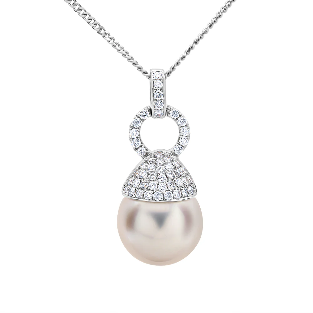South Seas Pearl & Diamond Pendant Necklace